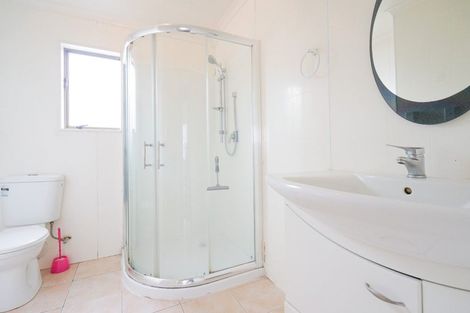 Photo of property in 32a Sikkim Crescent, Clover Park, Auckland, 2019