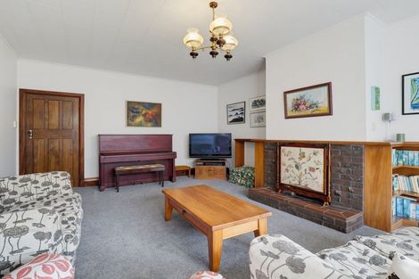 Photo of property in 68 Skerman Street, Marton, 4710
