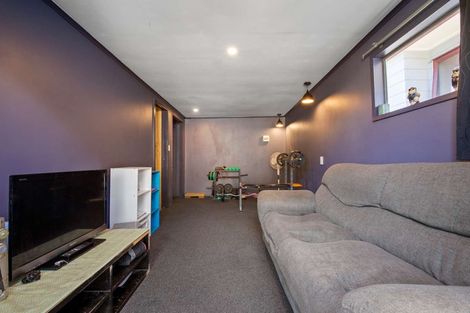 Photo of property in 28b Dingadee Street, Welcome Bay, Tauranga, 3112