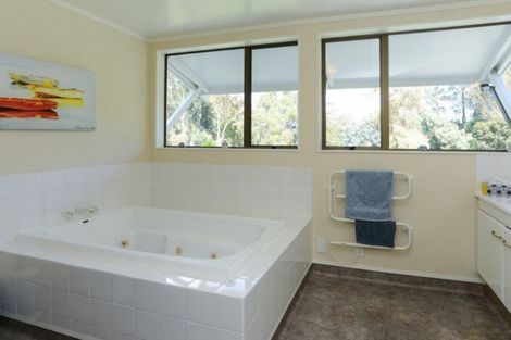 Photo of property in 236 Poraiti Road, Poraiti, Napier, 4182
