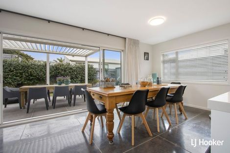 Photo of property in 38 Ocean View Road, Waihi Beach, 3611