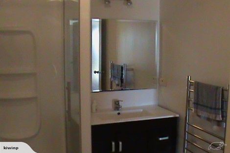 Photo of property in 1/167 Mokoia Road, Birkenhead, Auckland, 0626