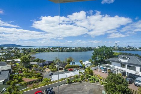 Photo of property in 4/90 Kitchener Road, Milford, Auckland, 0620