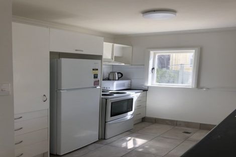 Photo of property in 11 Lancaster Street, Karori, Wellington, 6012