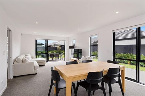 Photo of property in 6 Maka Lane, Halswell, Christchurch, 8025