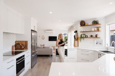 Photo of property in 48 Oriental Parade, Papamoa Beach, Papamoa, 3118