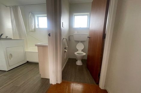 Photo of property in 8/318 Te Atatu Road, Te Atatu South, Auckland, 0610