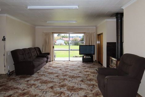 Photo of property in 97-104 Broadway, Reefton, 7830