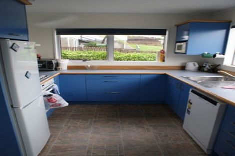 Photo of property in 35a Penryn Drive, Camborne, Porirua, 5026