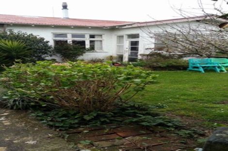 Photo of property in 4 Julian Street, Eltham, 4322