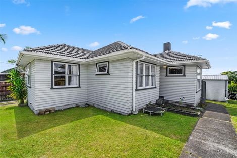 Photo of property in 63 Hepburn Road, Glendene, Auckland, 0602