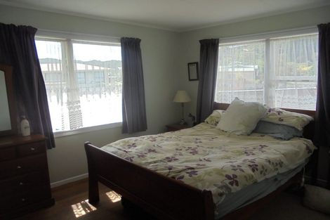 Photo of property in 6 Meremere Street, Wainuiomata, Lower Hutt, 5014