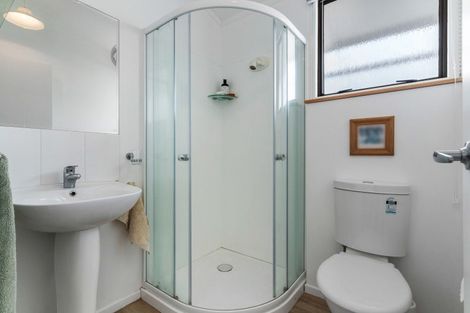 Photo of property in 218 Patuwai Drive, Whangamata, 3620