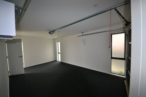 Photo of property in 8 Finn Place, Mount Wellington, Auckland, 1060