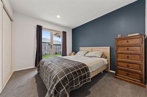 Photo of property in 16a Dunedin Street, Redwood, Christchurch, 8051