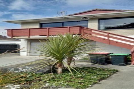Photo of property in 170c Marine Parade, New Brighton, Christchurch, 8083