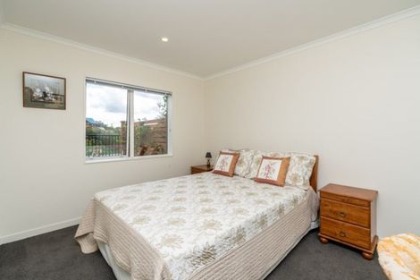Photo of property in 10 Stace Hopper Drive, One Tree Point, 0118