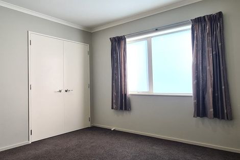 Photo of property in 253 Mark Avenue, Grenada Village, Wellington, 6037