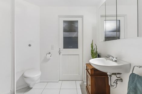 Photo of property in 42a Livingstone Street, Westmere, Auckland, 1022
