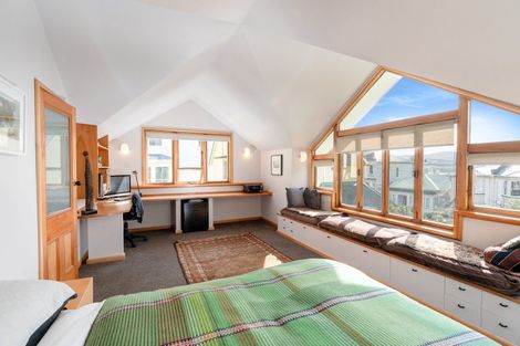 Photo of property in 62 Pirie Street, Mount Victoria, Wellington, 6011