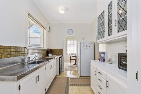 Photo of property in 137 Gills Road, Half Moon Bay, Auckland, 2014