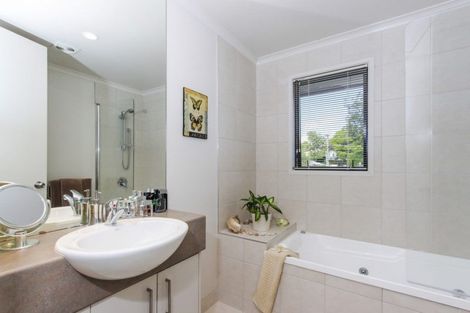 Photo of property in 24a Washington Avenue, Glendowie, Auckland, 1071