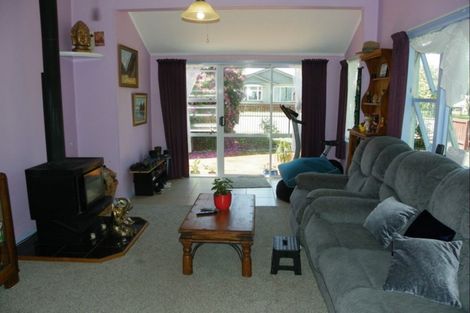 Photo of property in 12 Dunford Street, Rakaia, 7710