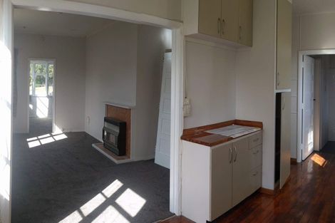 Photo of property in 16 Rangiora Avenue, Roslyn, Palmerston North, 4414