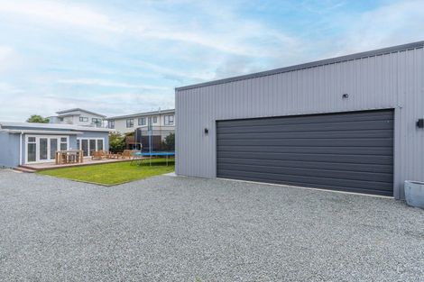 Photo of property in 116 Seaview Road, Paraparaumu Beach, Paraparaumu, 5032