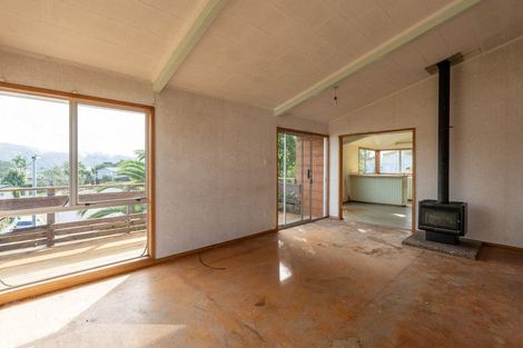 Photo of property in 4 Raymond Street, Kawakawa, 0210