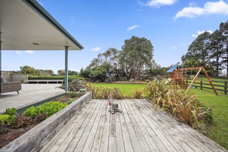 Photo of property in 36a Goudie Road, Helensville, 0875