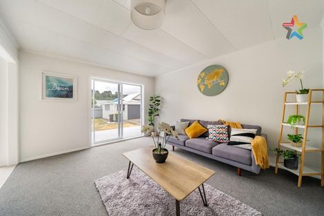 Photo of property in 17 Reynolds Street, Taita, Lower Hutt, 5011