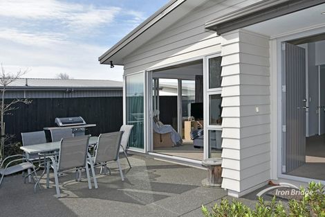 Photo of property in 2/97 Packe Street, Edgeware, Christchurch, 8013