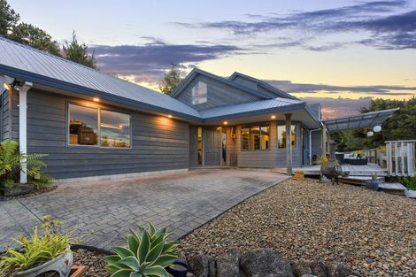 Photo of property in 361a Paremoremo Road, Paremoremo, Auckland, 0632