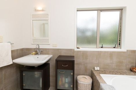 Photo of property in 37 Shirley Road, Waipapa, Kerikeri, 0295