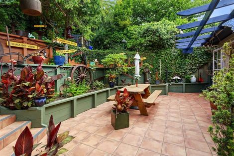 Photo of property in 39 Sunrise Boulevard, Tawa, Wellington, 5028