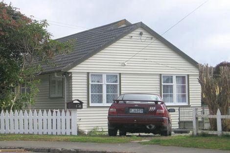 Photo of property in 14 Stephen Street, Johnsonville, Wellington, 6037