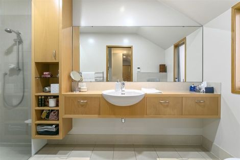 Photo of property in 4a Saltburn Road, Milford, Auckland, 0620