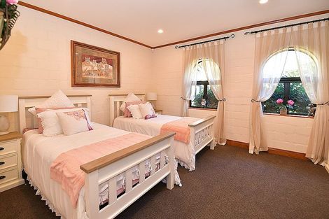 Photo of property in 191 Trigg Road, Kumeu, 0891