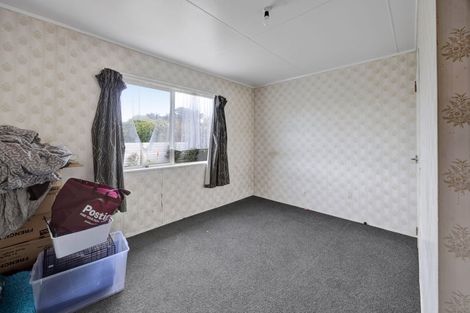 Photo of property in 1 Charles Major Place, Hawera, 4610