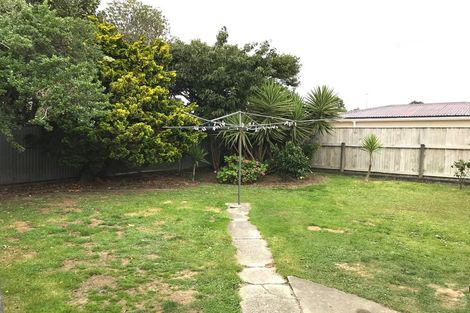 Photo of property in 8 Austin Place, Awapuni, Palmerston North, 4412