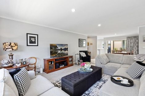 Photo of property in 41 Bridgewater Way, Pyes Pa, Tauranga, 3112