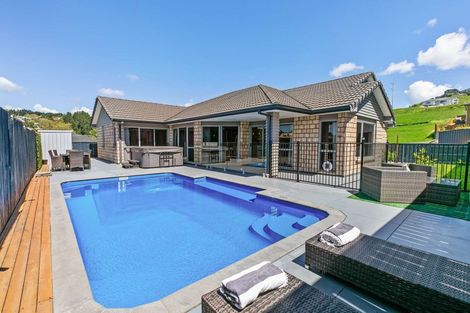 Photo of property in 40 Baxendale Drive, Matipo Heights, Rotorua, 3015