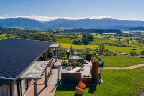 Photo of property in 104 Bay Vista Drive, Pohara, Takaka, 7183