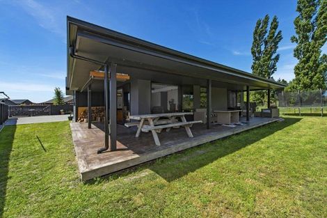 Photo of property in 5 Spring Lane, Rangiora, 7400