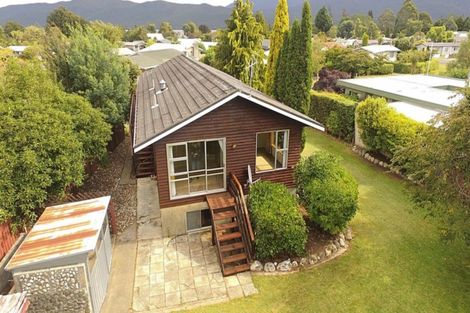 Photo of property in 25 Duncan Street, Te Anau, 9600