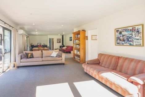 Photo of property in 577 Little Akaloa Road, Little Akaloa, 7583