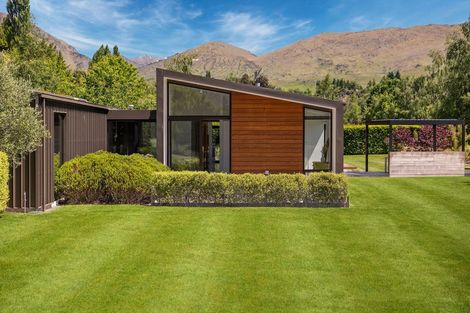 Photo of property in 241 Tucker Beach Road, Lower Shotover, Queenstown, 9371