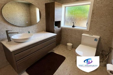 Photo of property in 9a Levaut Place, Half Moon Bay, Auckland, 2012