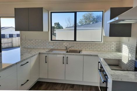 Photo of property in 12a Alverstoke Road, Parkvale, Tauranga, 3112